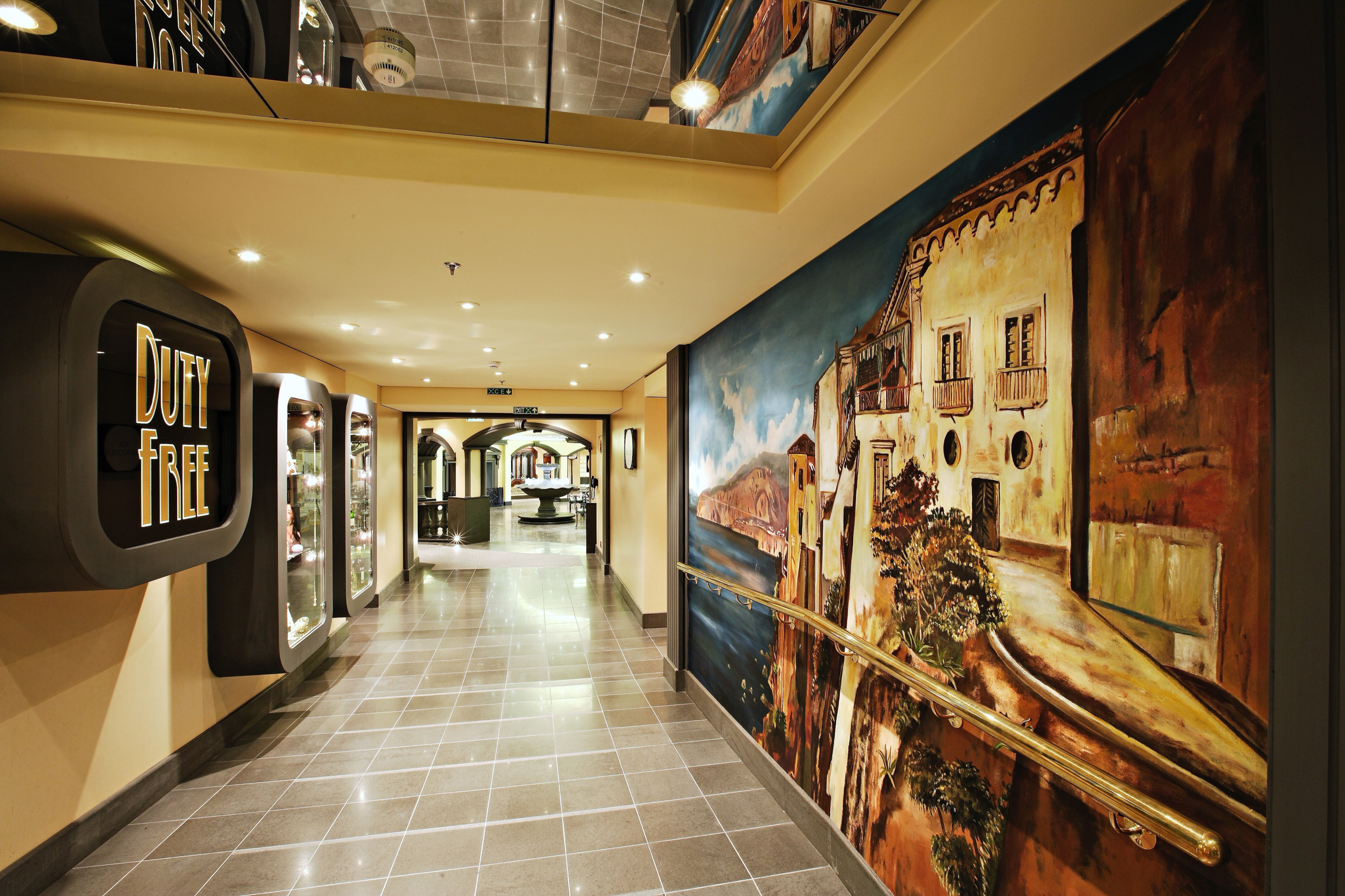 MSC Splendida - Shopping